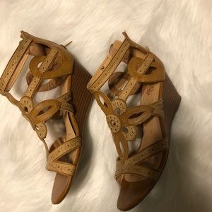 2 inch wedge shoes